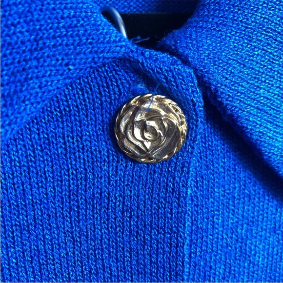 LAURA BY ALYZIA Skirt Suit - Picture 5 of 10